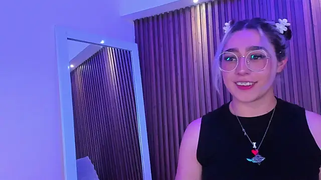 GabyRose9 online show from 04/06/26, 08:21