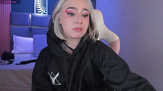 GabyRose9 online show from 01/15/26, 12:30