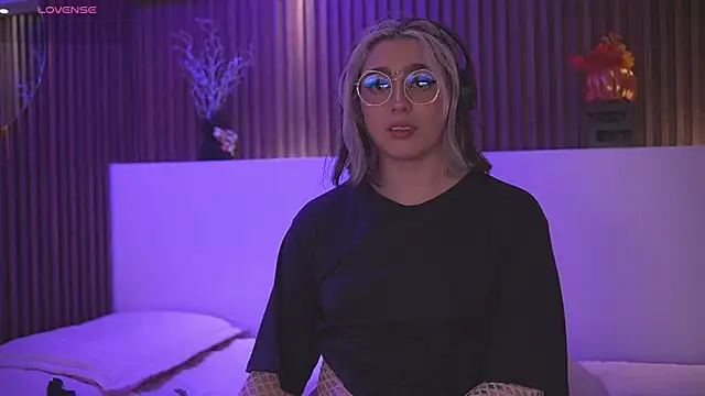 GabyRose9 online show from 02/04/26, 08:04