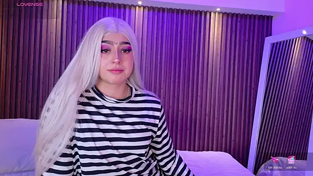 GabyRose9 online show from 12/17/25, 07:41