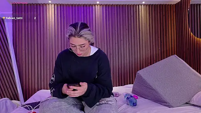 GabyRose9 online show from 03/16/26, 09:39