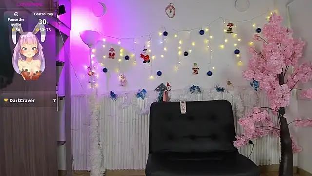 Nicole diaz7 online show from 12/13/25, 08:04