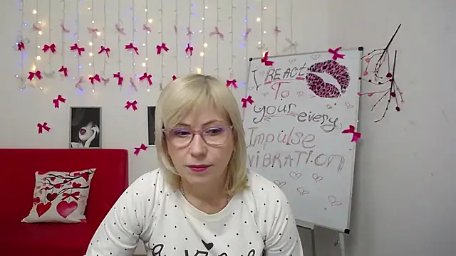 LaurenWishy online show from 03/06/26, 06:25