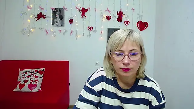 LaurenWishy online show from 02/06/26, 02:57