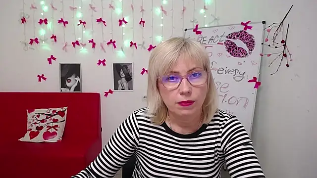 LaurenWishy online show from 03/07/26, 06:24