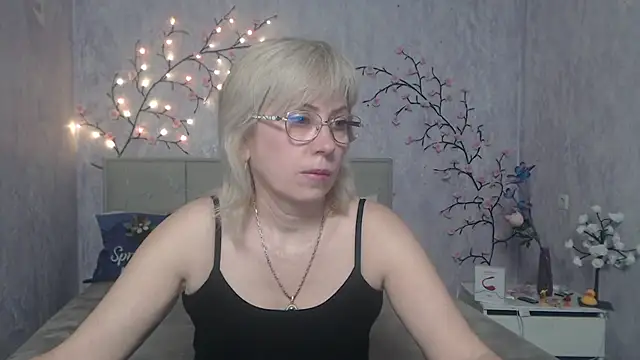 Snapshot of LaurenWishy chatting on 04/23/26, 05:25 LaurenWishy online show from 04/23/26, 05:25