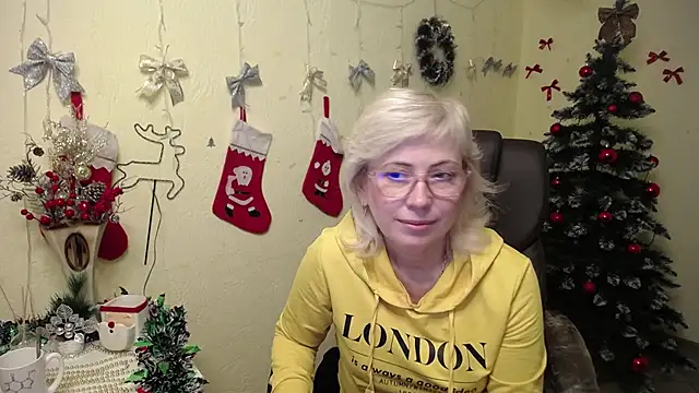 LaurenWishy online show from 12/19/25, 11:56