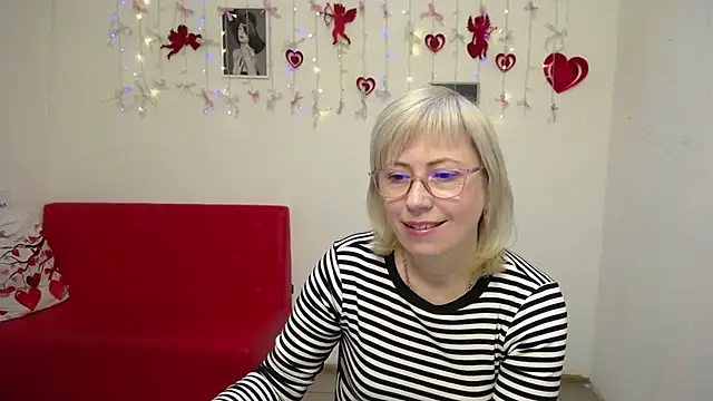 LaurenWishy online show from 02/08/26, 05:38