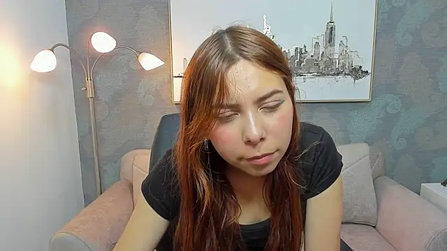 Isabela clk online show from 11/29/25, 07:47