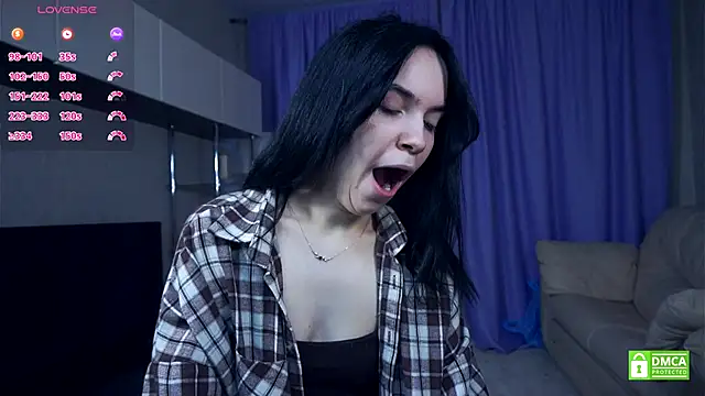 LorrieWilcinski online show from 11/28/25, 06:02