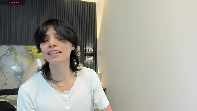 Sylasfrost online show from 11/19/25, 07:36