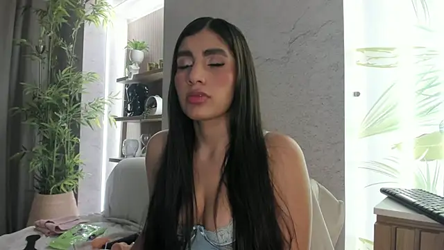 IsabelaStefano online show from 02/23/26, 03:08