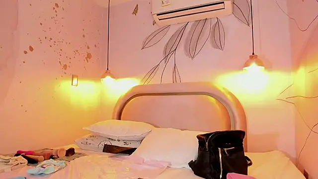 IsabelaStefano online show from 02/12/26, 03:06