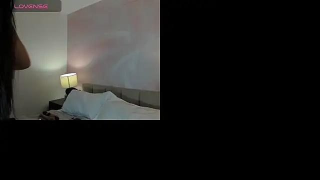 IsabelaStefano online show from 04/19/26, 03:18