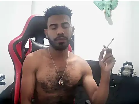 Snapshot of alberthot11 chatting on 11/22/25, 05:06 alberthot11 online show from 11/22/25, 05:06