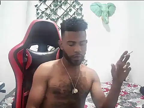 Snapshot of alberthot11 chatting on 12/04/25, 05:06 alberthot11 online show from 12/04/25, 05:06