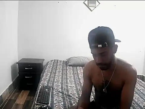 alberthot11 online show from 01/14/26, 05:27