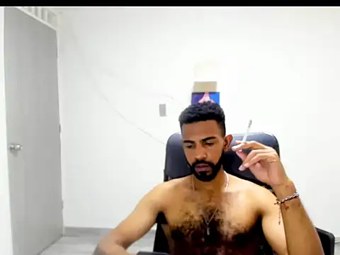 alberthot11 online show from 04/09/26, 05:19