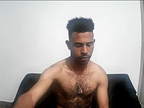 alberthot11 online show from 12/22/25, 07:03