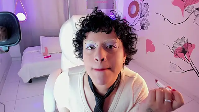 Alaska deluxe online show from 12/15/25, 08:47