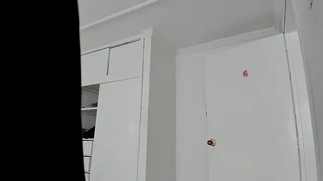 Alaska deluxe online show from 03/12/26, 09:41