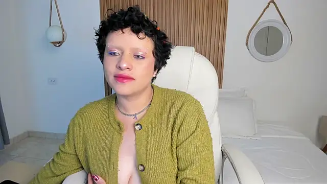 Alaska deluxe online show from 04/07/26, 12:23