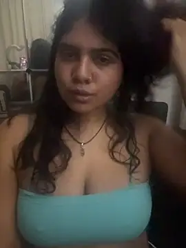 Snapshot of TiaBella_ chatting on 02/03/26, 07:52 TiaBella online show from 02/03/26, 07:52