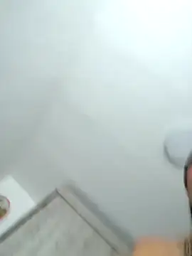 Laia torres1 online show from 04/15/26, 01:26