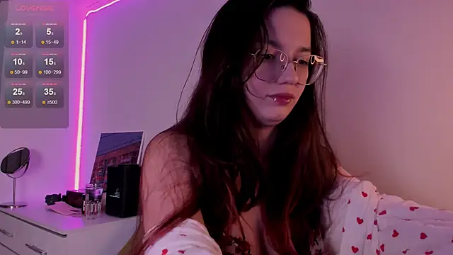 miabellee online show from 11/28/25, 05:35