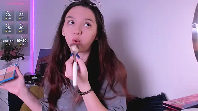 miabellee online show from 12/23/25, 09:30