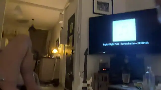 ellafr13 online show from 07/02/26, 10:49