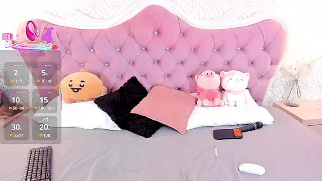 NathalieRoss1 online show from 05/02/26, 03:28