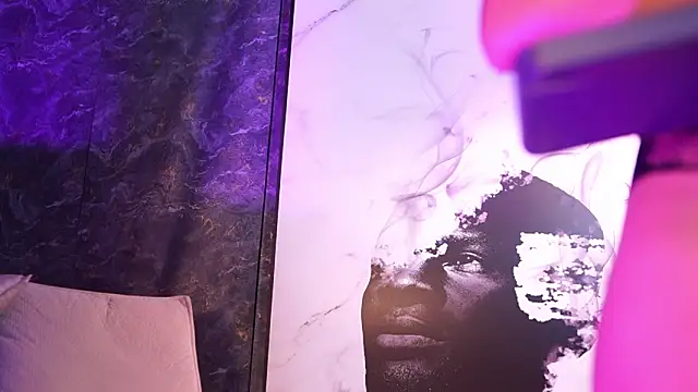 Bratz luxxxury online show from 12/23/25, 01:27