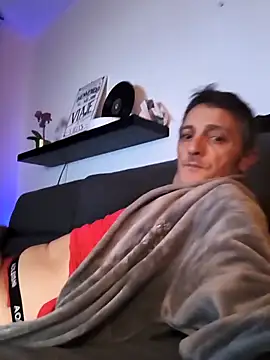 xelyber online show from 02/24/26, 04:24