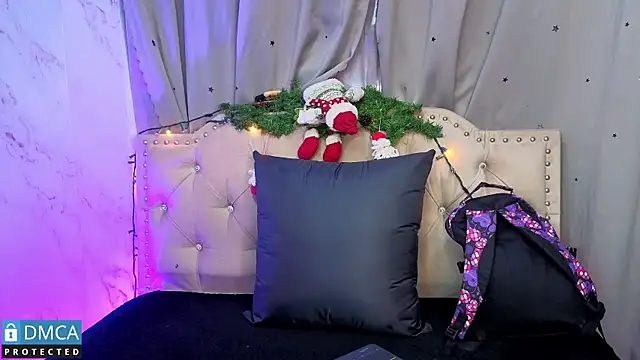 ahsly Zam online show from 12/20/25, 03:09