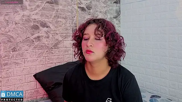 ahsly Zam online show from 11/28/25, 03:17