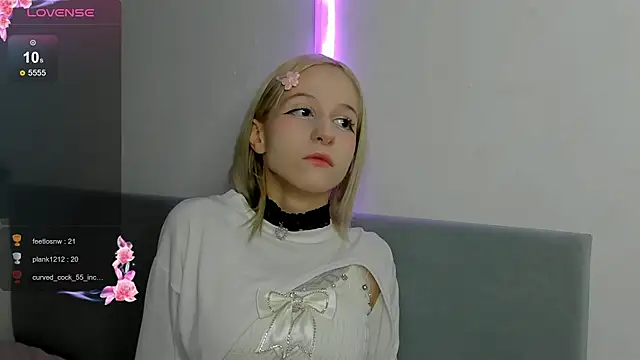 Annyme0w online show from 11/20/25, 11:03