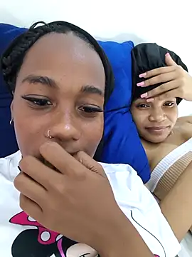 Snapshot of Onix_couple chatting on 02/23/26, 07:09 Onix couple online show from 02/23/26, 07:09