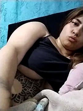 Emmyxxx online show from 12/19/25, 05:00