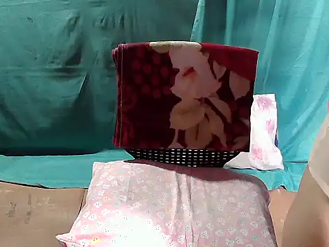 HotAsian Yazzi69 online show from 04/21/26, 02:51