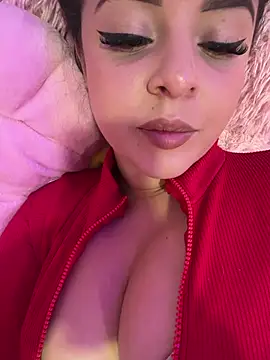 April Beckett02 online show from 04/17/26, 12:02