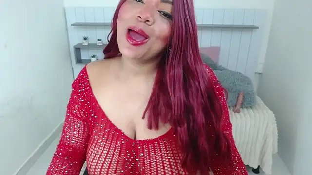 Ivonny Hot online show from 06/30/26, 05:13