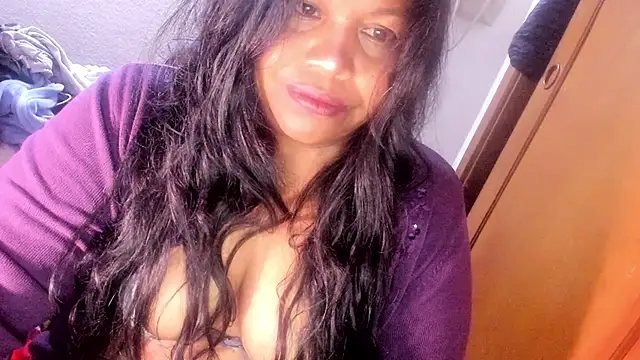 ebonycamelia online show from 05/29/26, 11:00
