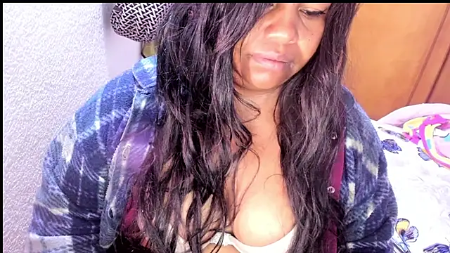 ebonycamelia online show from 02/18/26, 08:55