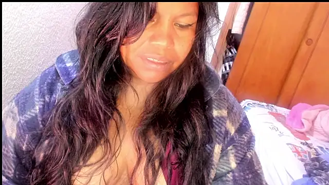 ebonycamelia online show from 03/11/26, 06:13