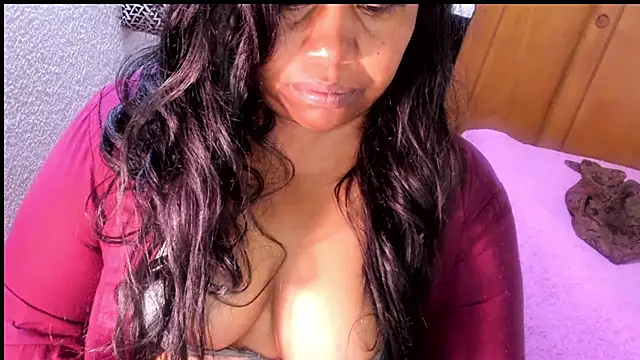 ebonycamelia online show from 01/18/26, 01:53