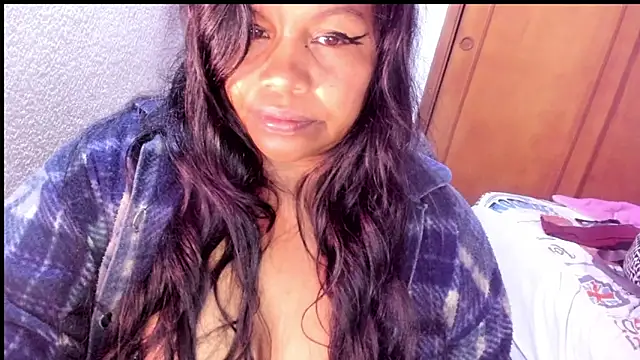 ebonycamelia online show from 03/06/26, 11:44