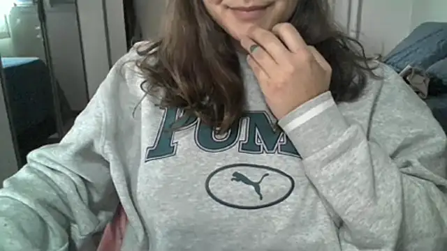 Snapshot of xxxluana chatting on 05/21/26, 07:00 xxxluana online show from 05/21/26, 07:00