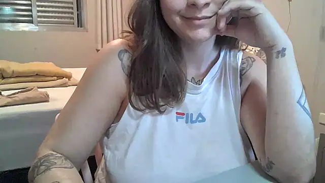 Snapshot of xxxluana chatting on 03/26/26, 09:56 xxxluana online show from 03/26/26, 09:56