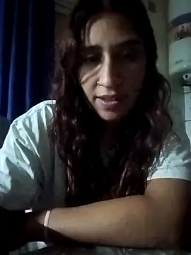 cata bronw online show from 04/07/26, 04:14